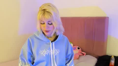 samantha_browwnn online show from 12.17.25