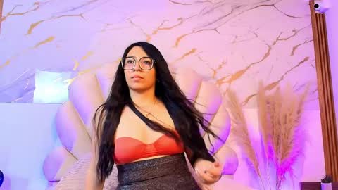 Snapshot of samantha_diamont chatting on 04.15.26 Samantha Diamont online show from 04.15.26