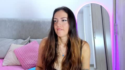 Samantha Ferrec online show from 12.18.24