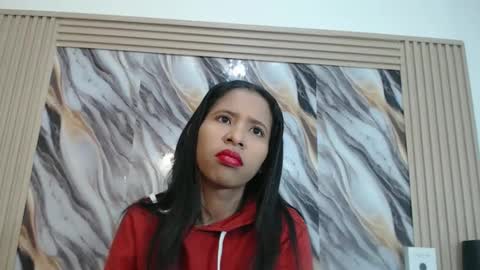 Snapshot of samantha_fox_squirt chatting on 10.23.25 lizzy online show from 10.23.25