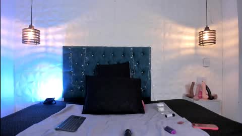Snapshot of samantha_foxyy chatting on 05.29.26 samantha_foxyy online show from 05.29.26