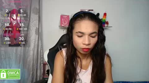 Snapshot of samanthaa_queen chatting on 06.16.26 sam online show from 06.16.26