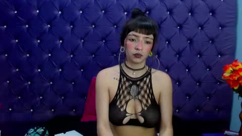 Snapshot of samanthaa_smitth chatting on 01.18.25 Samantha Smitth online show from 01.18.25