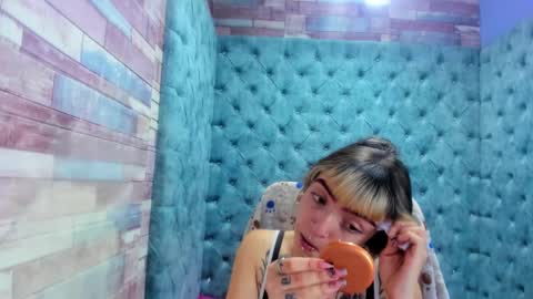Snapshot of samanthaa_smitth chatting on 01.18.26 Samantha Smitth online show from 01.18.26