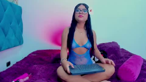 Snapshot of samanthaarosse chatting on 03.22.26 Samantha online show from 03.22.26
