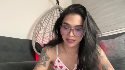 Snapshot of samanthabernardo_ chatting on 06.07.26 Samantha Bernardo online show from 06.07.26