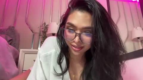 Snapshot of samanthabernardo_ chatting on 06.12.26 Samantha Bernardo online show from 06.12.26