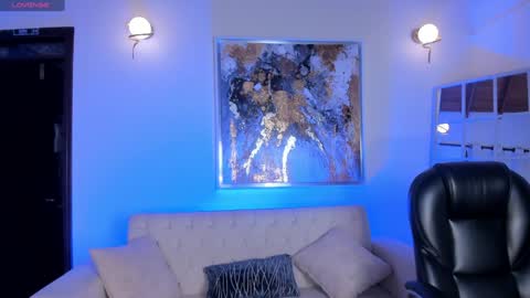 Snapshot of samanthaklein_ chatting on 02.08.25 Samantha Klein online show from 02.08.25