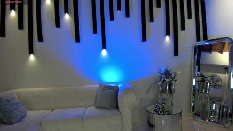 Snapshot of samanthaklein_ chatting on 02.14.25 Samantha Klein online show from 02.14.25