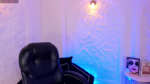 Snapshot of samanthaklein_ chatting on 09.17.25 Samantha Klein online show from 09.17.25