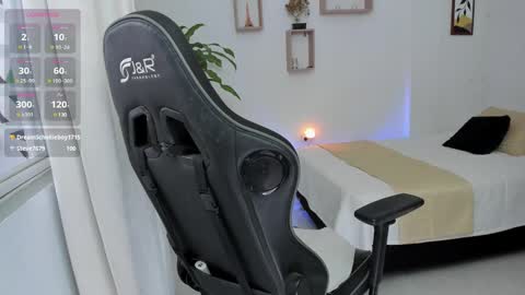 Samantha samy online show from 12.20.24