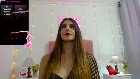 Snapshot of samanthamillher1 chatting on 01.03.25 Samy online show from 01.03.25