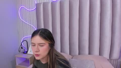 Alejandra  online show from 11.27.25