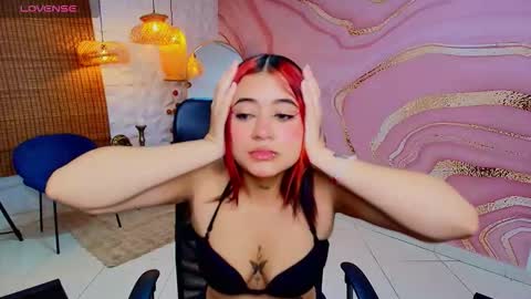 Samantharoseee  online show from 11.02.25