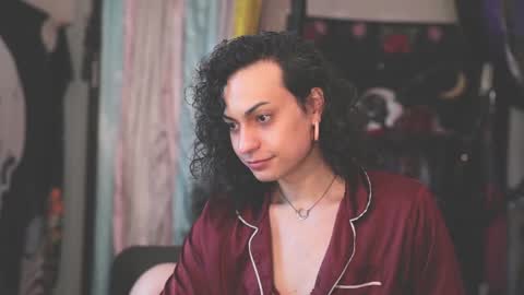 Snapshot of samanthasayten chatting on 10.09.25 Samantha SayTen online show from 10.09.25