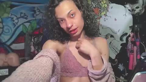 Snapshot of samanthasayten chatting on 12.17.25 Samantha SayTen online show from 12.17.25