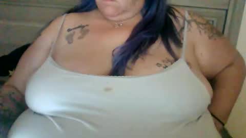 Snapshot of samanthasweetheart0402 chatting on 06.07.26 samanthasweetheart0402 online show from 06.07.26