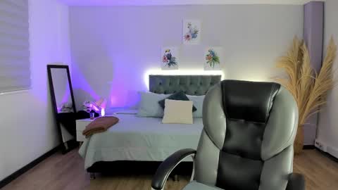 Snapshot of samara_hilton_2 chatting on 10.03.25 samara_hilton_2 online show from 10.03.25