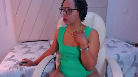 Snapshot of samaraa_smith1 chatting on 04.18.26 samaraa_smith1 online show from 04.18.26