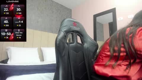 Sara  online show from 02.20.25