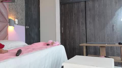 Sara  online show from 03.20.26