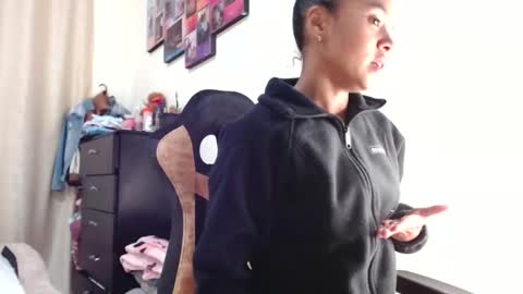 Snapshot of samary_thomas chatting on 03.05.25 samary thomas online show from 03.05.25