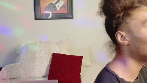 Yaya online show from 02.18.25