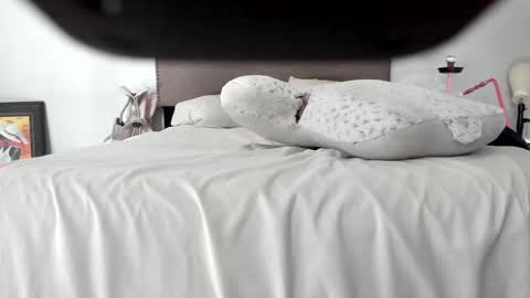 Yaya online show from 10.04.25