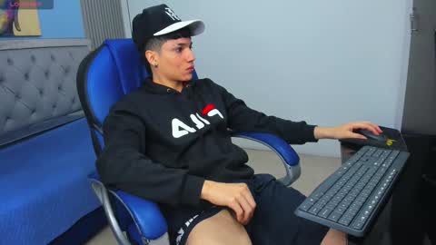 Snapshot of samblack_ chatting on 02.14.26 Sam online show from 02.14.26