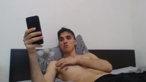 Snapshot of samcumtv chatting on 11.29.25 multitooman online show from 11.29.25