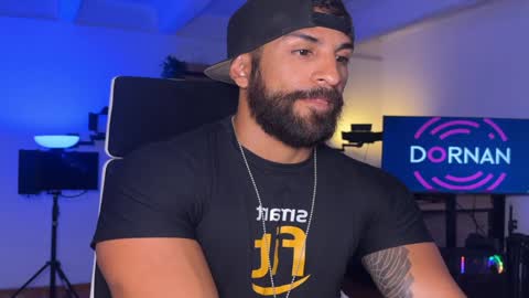 Snapshot of samdornan chatting on 12.16.24 Sam Dornan online show from 12.16.24