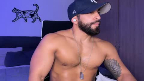 Snapshot of samdornan chatting on 03.01.25 Sam Dornan online show from 03.01.25