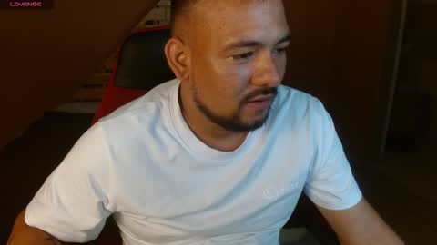 Snapshot of samdread chatting on 02.15.26 SAM DREAD online show from 02.15.26