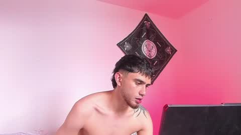 Snapshot of samevansx chatting on 06.19.26 samevansx online show from 06.19.26