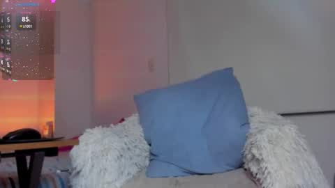 Samantha Santacoloma online show from 10.17.25