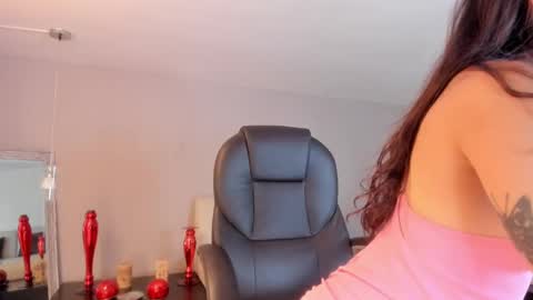 Snapshot of samii_live chatting on 09.18.25 Samii online show from 09.18.25