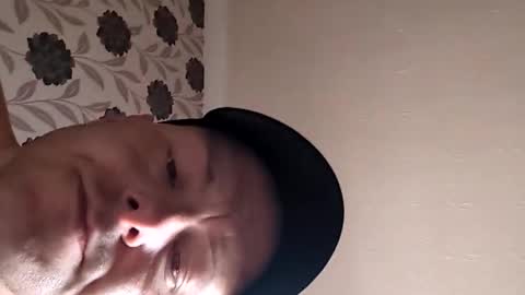 sexy lad looking for fun online show from 06.11.26