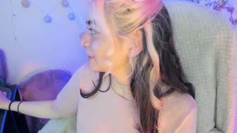   online show from 01.04.25