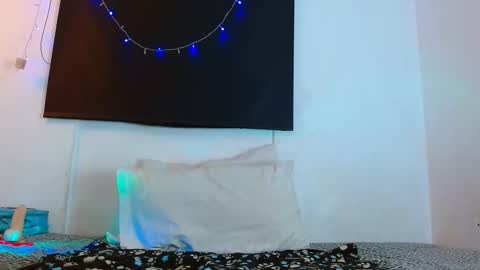 Snapshot of samntha_ferrer28 chatting on 02.06.25 Samantha ferrer online show from 02.06.25