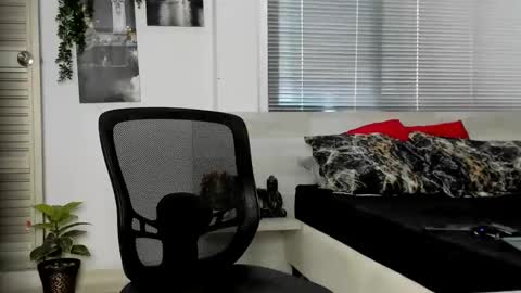 Snapshot of samuel2rd chatting on 03.31.26 samuel2rd online show from 03.31.26