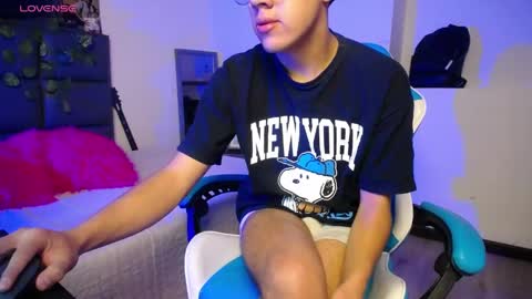 samuel_dark online show from 04.13.26