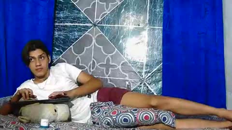 Samuel Sincee online show from 11.27.25