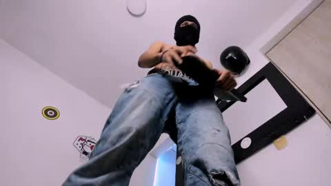   online show from 04.08.26