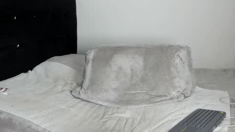 Samuel online show from 12.14.24