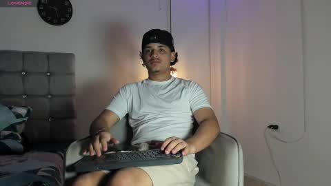samxx_muscle online show from 09.13.25