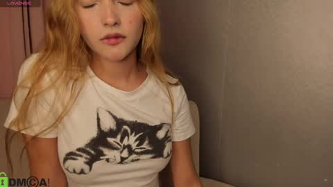 Snapshot of samy_bae chatting on 02.24.25 Samantha online show from 02.24.25