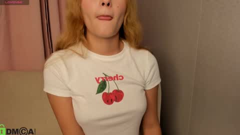 Snapshot of samy_bae chatting on 03.04.25 Samantha online show from 03.04.25