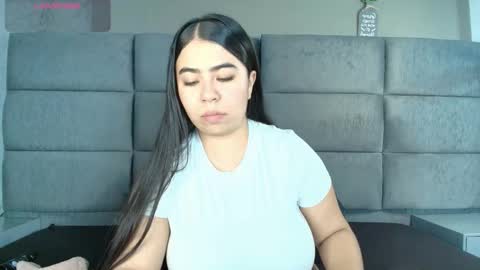 S A M Y  G R E Y  online show from 12.02.25