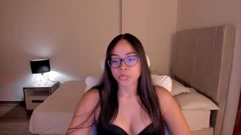 Snapshot of samy_one chatting on 04.29.26 Samy online show from 04.29.26