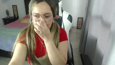 Snapshot of samy_vsn chatting on 02.13.25 samy_vsn online show from 02.13.25